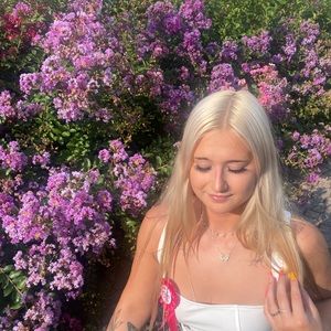 Meet your Posher, Haley